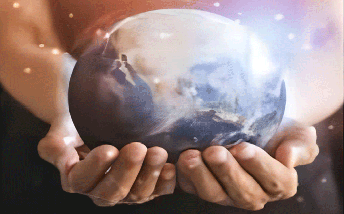 Globalization vs. Localization: What Are the Differences & Benefits?